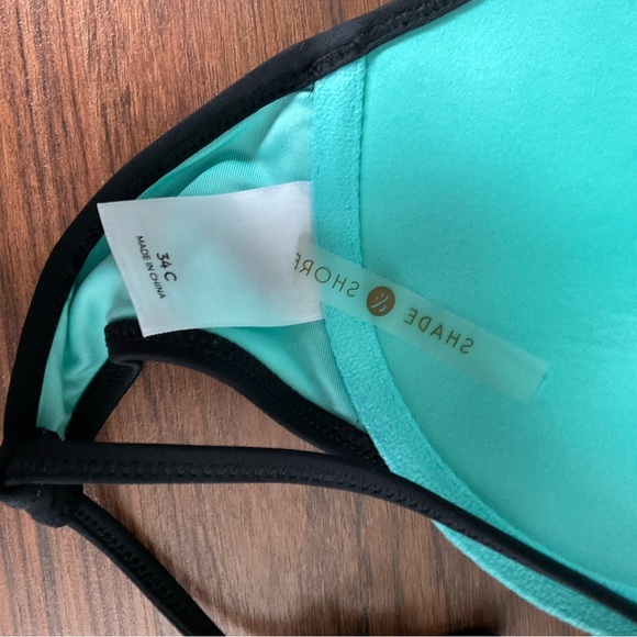 Shade & Shore Black and Green Bikini with Molded Cups - Picture 6 of 7